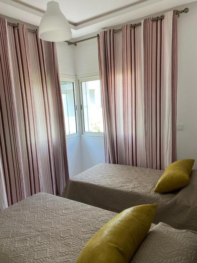 Lovely 4-Bedroom Condo With Pool Rabat Ngoại thất bức ảnh